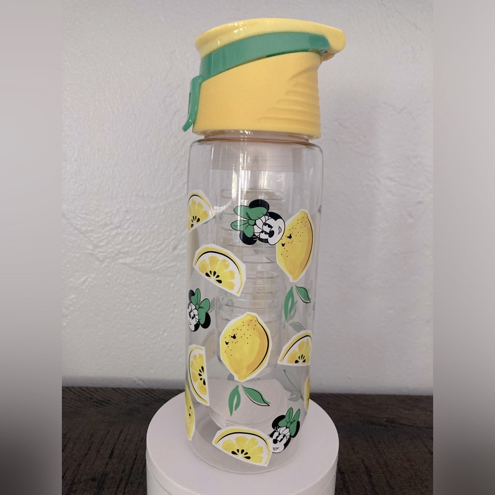Minnie Mouse Infused Water bottle - Picture 3 of 9
